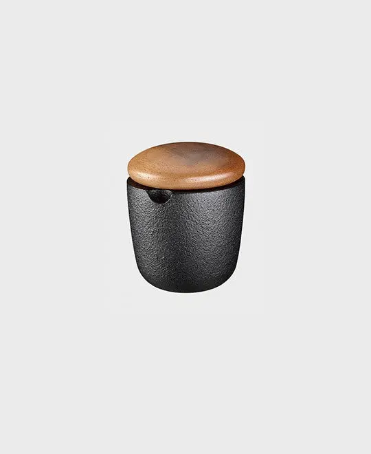 Swing salt/spice bowl klein with Walnuss lid