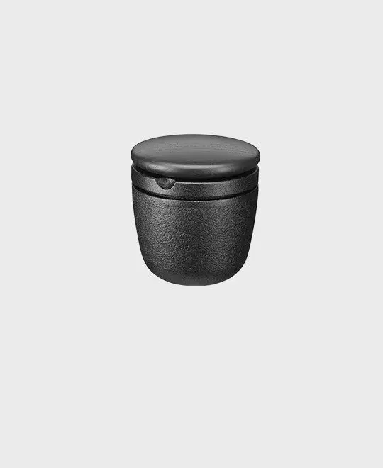 Swing Kräutermühle with black lid